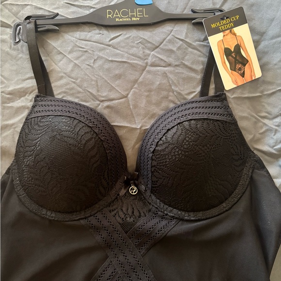 Elegant Black Lace Bodysuit slim fit NWT - Picture 3 of 5